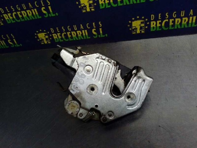 Fecho da porta dianteira esquerda Mercedes E S124