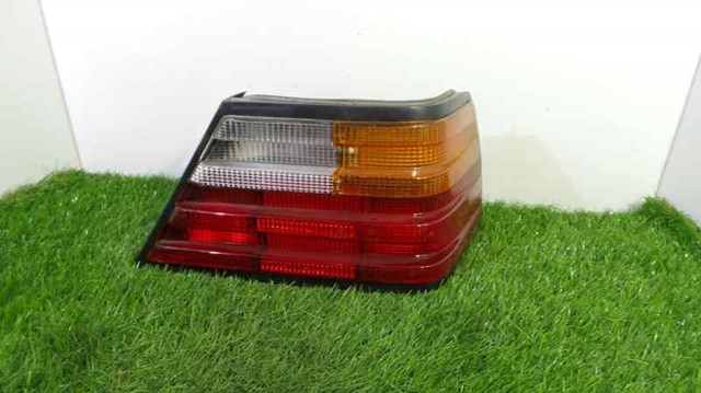Luz traseira direita para Mercedes E-Class (BM 124) Sedan (1984-...) 2.0 200 (124.020) A1248200464