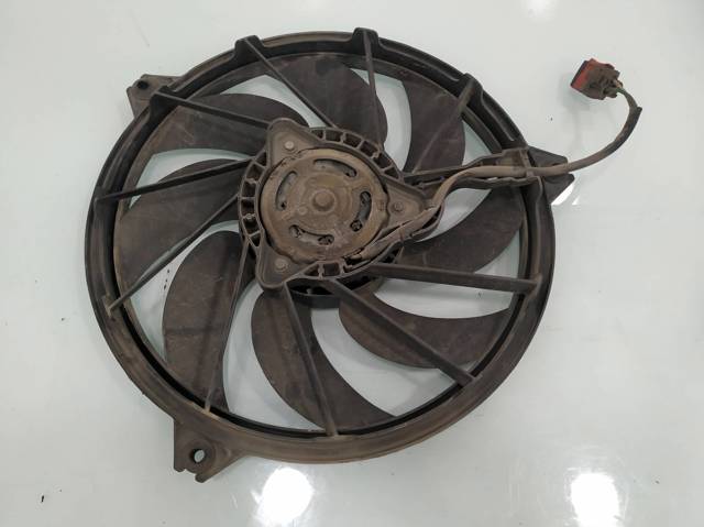 Ventilador elétrico de esfriamento montado (motor + roda de aletas) 125383 PEUGEOT