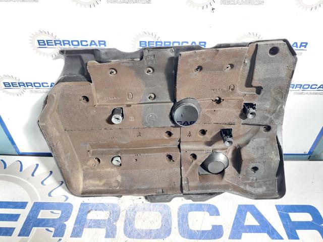 TOYOTA 126110R040 Крышка двигателя в наличии Ровно