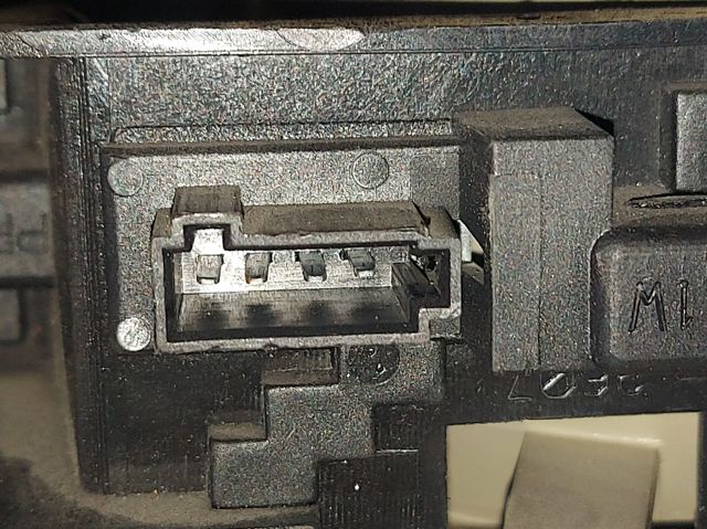 GM 12785759 в наличии Днепр