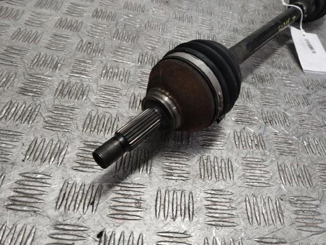 12E407761G VAG Левая полуось купить в Чернигов