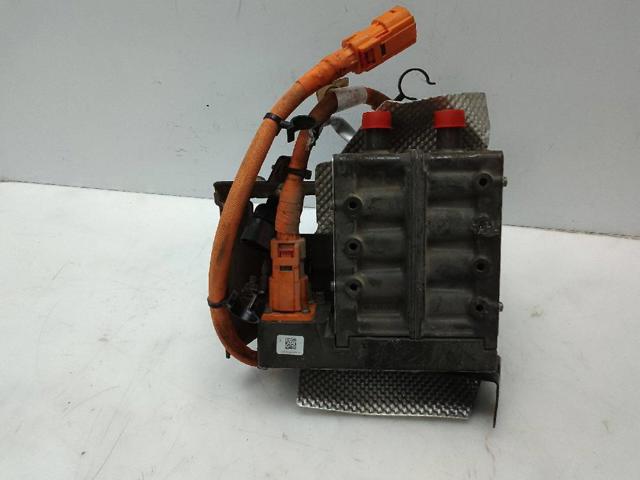 VAG 12E963231F Теплообменник батарейного модуля в наличии Житомир