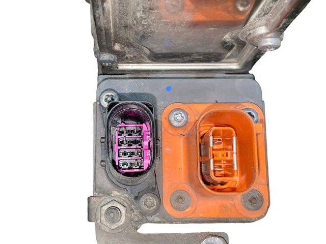 VAG 12E963231F Теплообменник батарейного модуля в наличии Хмельницкий