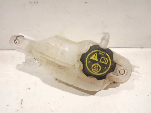 OPEL 1304045 Бачок системы охлаждения в наличии Сумы