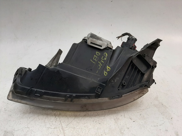 OPEL 13100536 Правая фара в наличии Запорожье