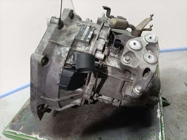 OPEL 13101871 КПП в наличии Одесса