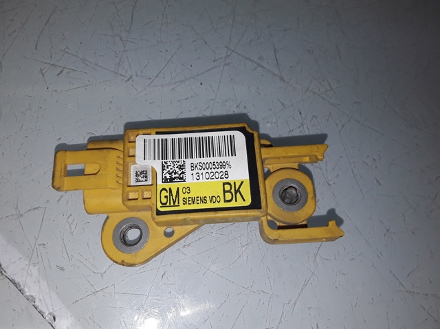 OPEL 13102028 в наличии Ирпень