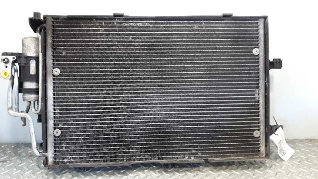 Condensador / Radiador de ar condicionado para Opel Corsa C 1.4 Twinport (F08, F68) Z14XEP 13105999