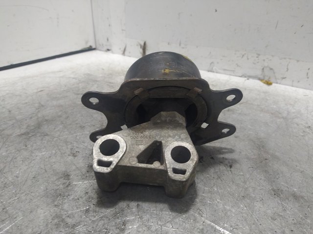 OPEL 13109200 в наличии Киев