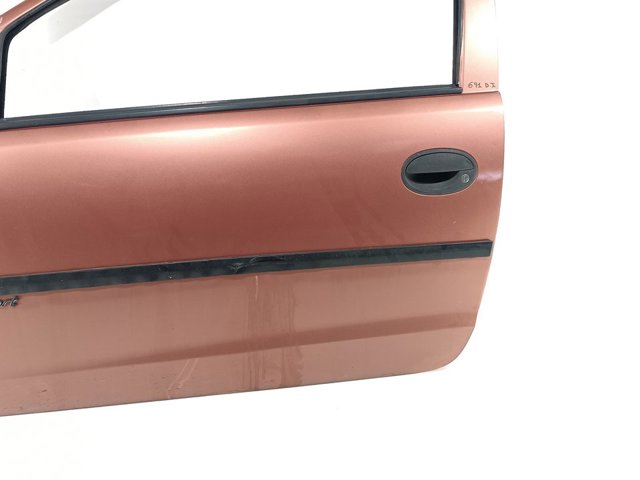 Porta dianteira esquerda Opel Corsa F08
