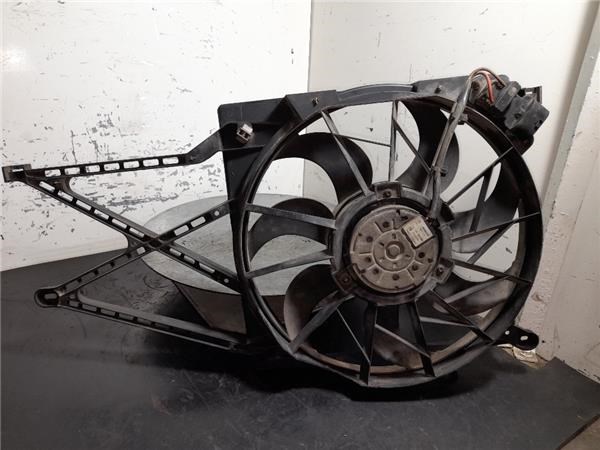 Motor de ventilador do sistema de esfriamento 13128687 Opel