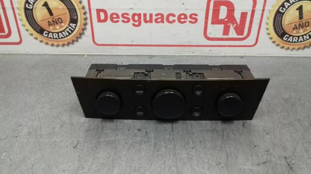 Unidade de controlo dos modos de aquecimento/condicionamento Opel Vectra