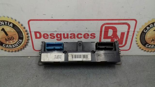 Unidade de controlo dos modos de aquecimento/condicionamento Opel Vectra
