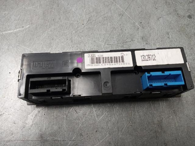 Unidade de controlo dos modos de aquecimento/condicionamento Opel Vectra