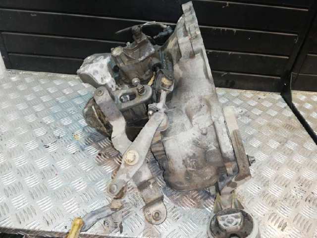 OPEL 13130732 Кронштейн подушки (опоры) двигателя левой в наличии Ужгород