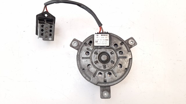 Ventilador elétrico para Opel Astra H 1.7 CDTI (L48) Z17DTH 13147279