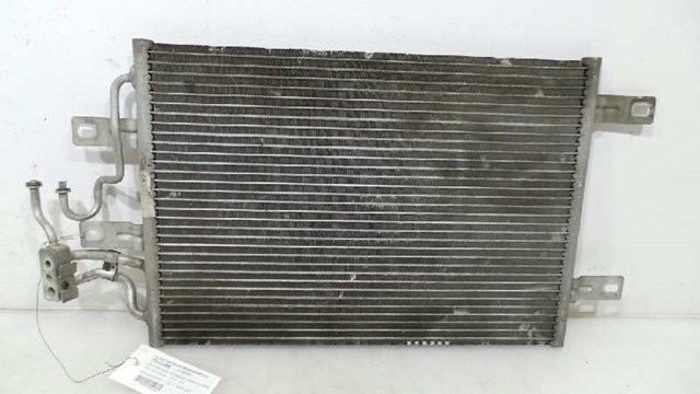 Condensador de ar condicionado / radiador para Opel Meriva Limousine 1.6 (E75) Z16SE 13148296