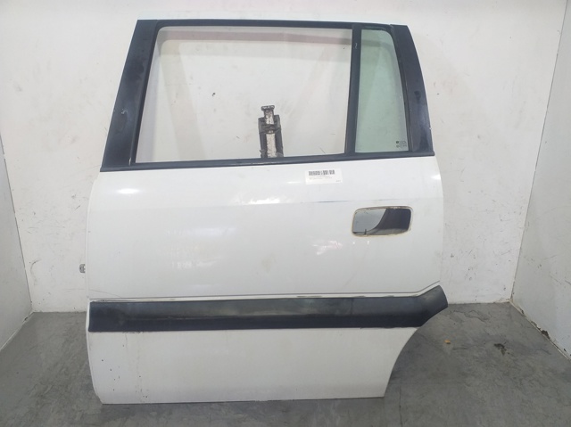 Porta traseira esquerda 13160996 Opel