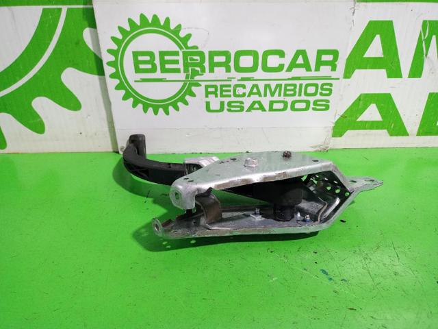 Pedal de embraiagem Opel Astra L35
