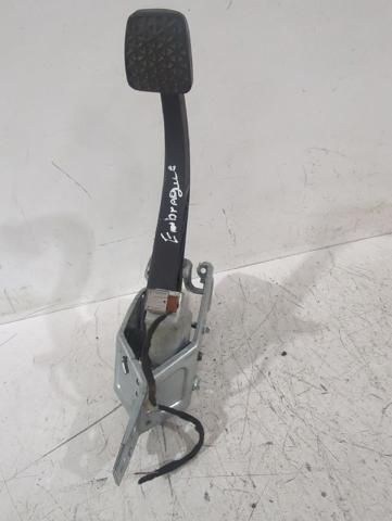 Pedal de embraiagem Opel Astra L35