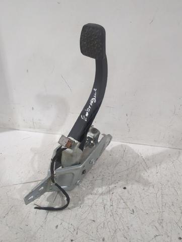 Pedal de embraiagem Opel Astra L35