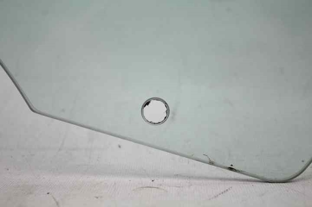 OPEL 13187799 Стекло двери передней левой в наличии Чернигов