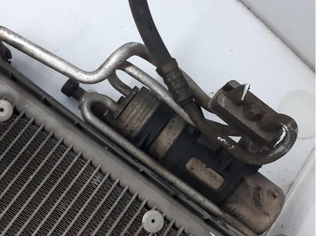 Condensador / radiador  aire acondicionado para opel corsa c 1.2 twinport (f08, f68) z12xep 13189080