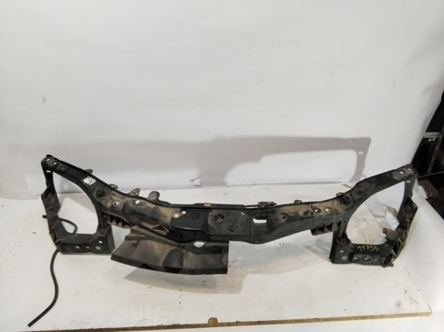 OPEL 13191106 Рамка радиатора в наличии Черновцы
