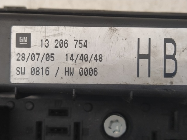 OPEL 13206754 в наличии Днепр