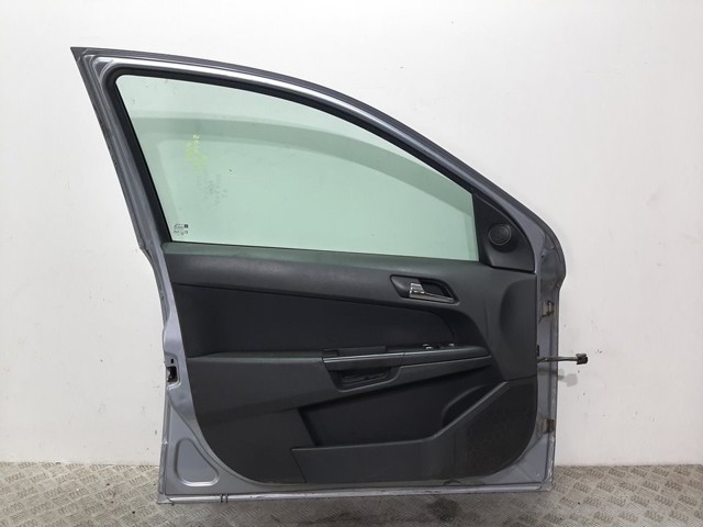 Porta dianteira esquerda Opel Astra L35