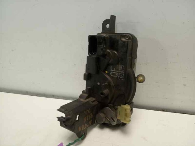 Fecho da porta dianteira esquerda Opel Astra L35