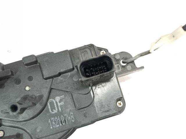 Fecho da porta dianteira esquerda Opel Astra L35