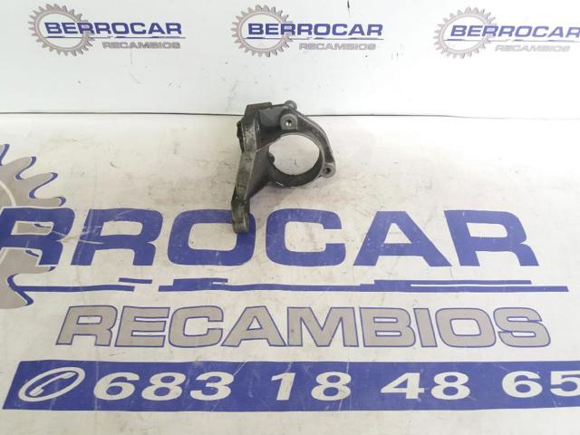 Suporte de rolamento suspenso do semieixo dianteiro 13219107 Opel