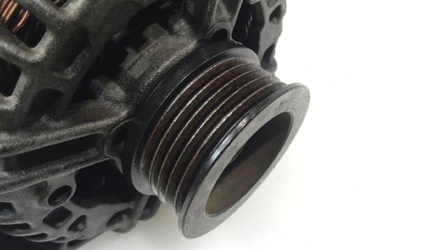 OPEL 13222931 Генератор в наличии Кривой Рог