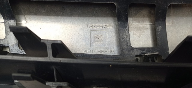 13225775 OPEL Решетка радиатора купить в Одесса