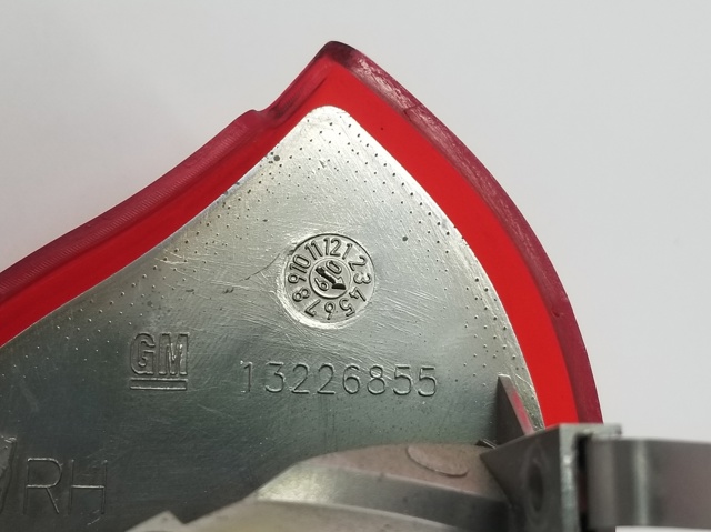 13226855 OPEL Фонарь задний правый внутренний купить в Львов