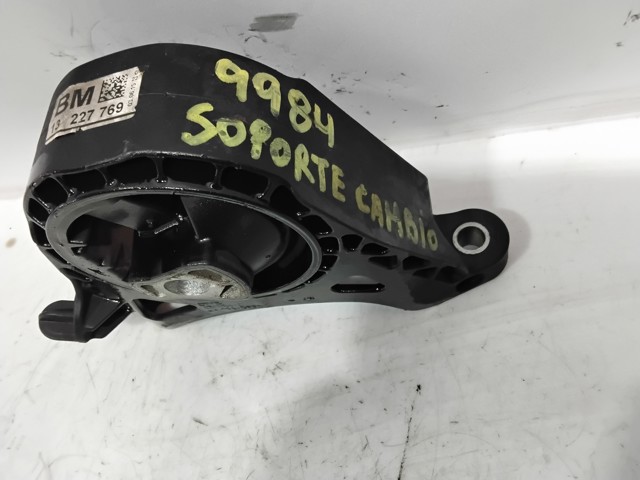 OPEL 13227769 Подушка (опора) двигателя передняя в наличии Черкассы