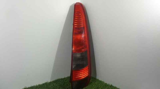 Lanterna traseira direita para Ford Fiesta V 1.4 16V FXJB 1324563