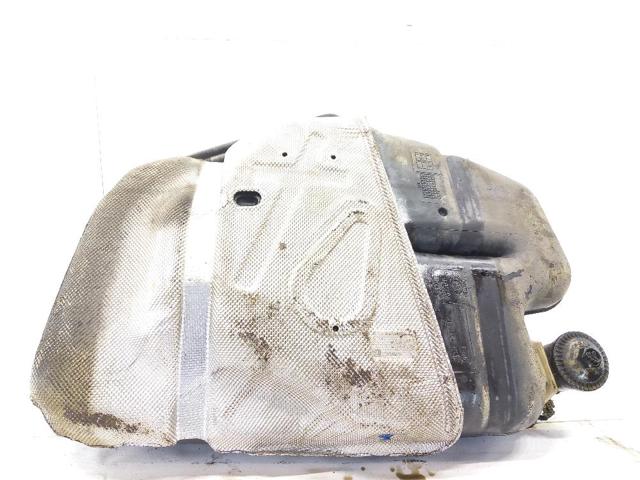 Tanque de combustível Opel Insignia G09