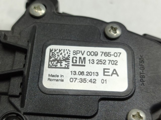 OPEL 13252702 Педаль газа в наличии Черкассы