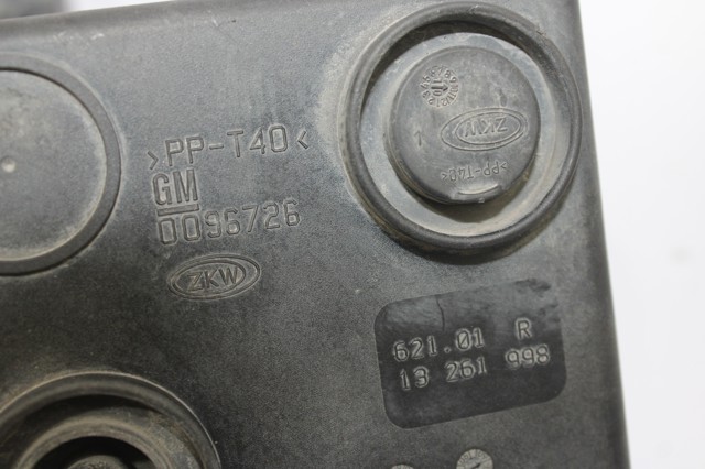 OPEL 13261998 Фара противотуманная правая в наличии Львов