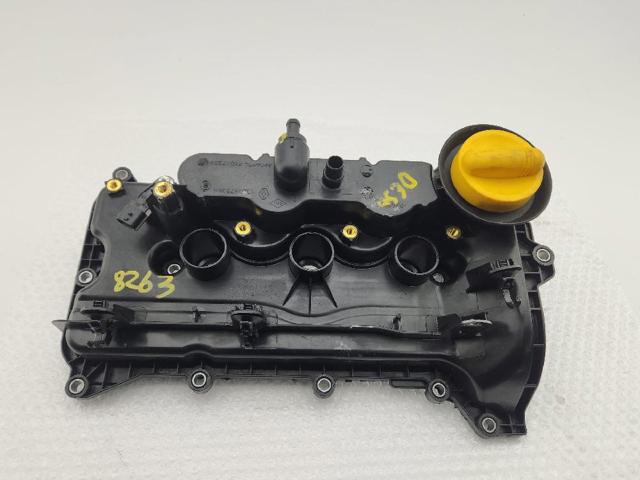 RENAULT 132657536R Крышка клапанная в наличии Черкассы
