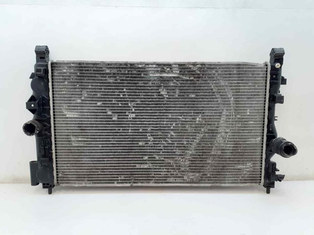 OPEL 13267662 Радиатор охлаждения двигателя в наличии Одесса