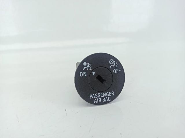 OPEL 13268602 Кнопка отключения подушек безопасности AIRBAG в наличии Ровно