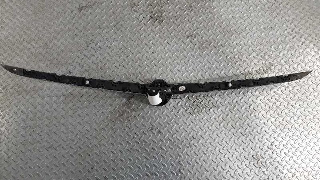 OPEL 13268730 Решетка радиатора в наличии Черкассы