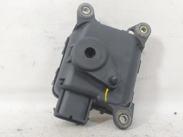 Acionamento de comporta de forno Opel Astra F69