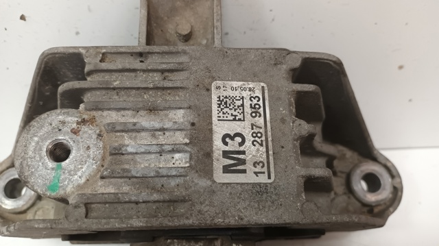 OPEL 13287953 Подушка (опора) двигателя левая в наличии Киев