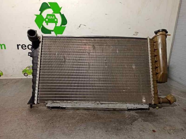 Radiador de esfriamento de motor 1330C7 Peugeot/Citroen