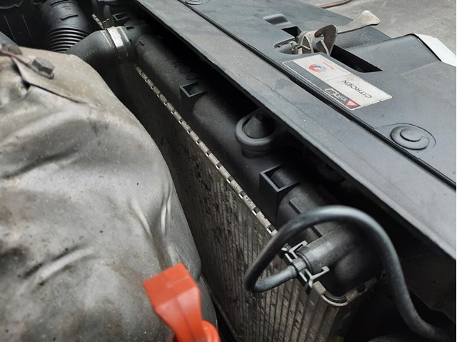 Radiador de água para Peugeot 206 Fastback 1.4 HDI Eco 70 8Hz 1330W2
